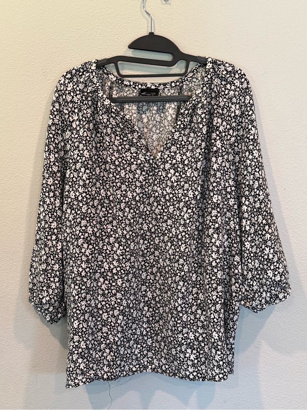 Jones New York Black White Floral V Neck 3/4 Sleeve Shirt Top Women’s Plus 2X